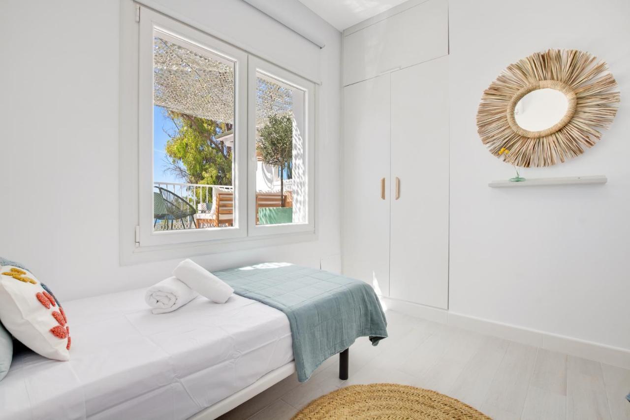 Casa De La Playa. Beach House With Magnificent Sea مالقة المظهر الخارجي الصورة